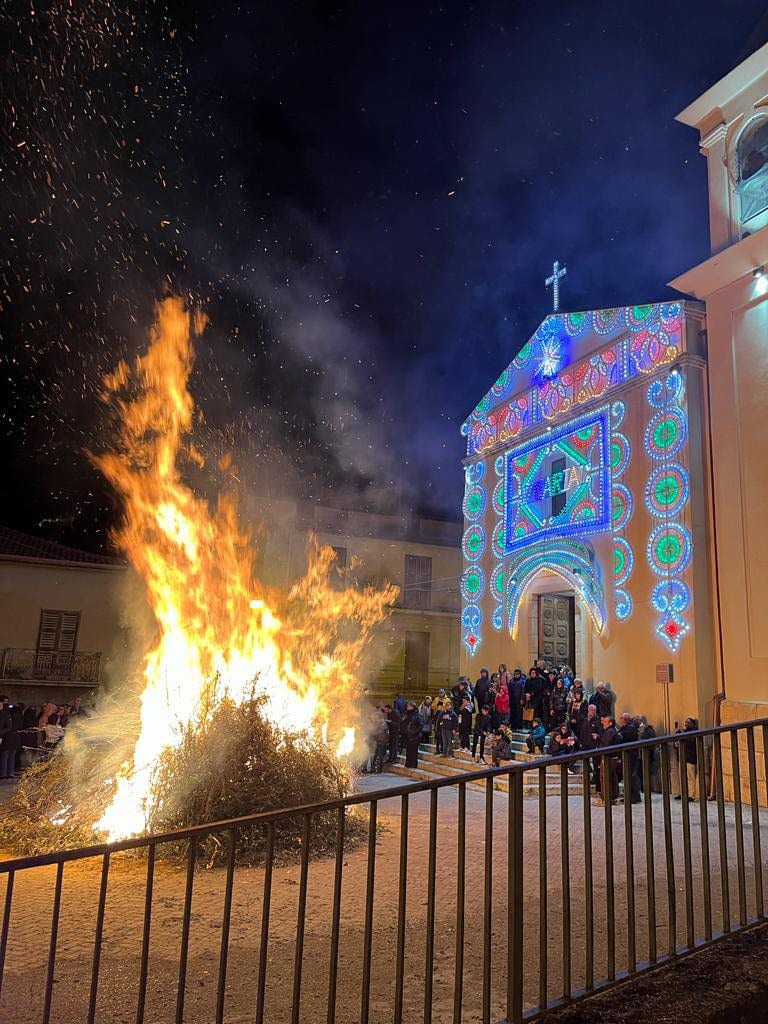 Veduta della chiesa di Gesù e Maria